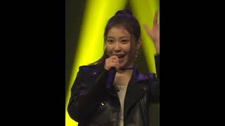 kep1er xiaoting singing #shorts #kep1er #kpop #xiaoting #vocal  #highnotes #viral #케플러