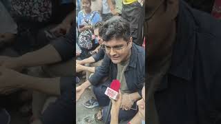 क्यों राकेश सर, नवीन भाईया इन सबको क्यों जमीन पर बैठना पड़ा? सरकार का क्या कारण है ? 
