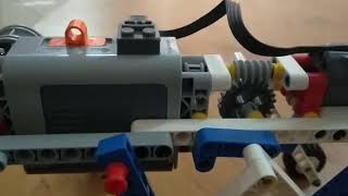STEM ROBOTICS Tutorials #lego  #technology #simplepoweredmachines #walkerbot #learningthroughplay 