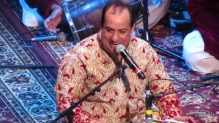 Rahat Fateh Ali Khan singing Main Tenu Samjhawan Ki Live (Virsa)