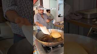 Chole bhature Rs 99 only #cholebhaturae #lunch #shortsfeed #indianfood #foodies #tasty #delicious