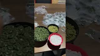 How boring to pack different buttons at different quantities to make a sewing kit? #sewingkit