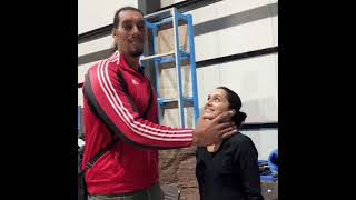 When #Shraddhakapoor meets Sarkata on the sets of Stree 2, the fun is real! 😍