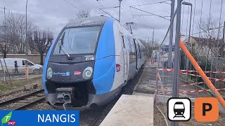 Gare de Nangis - Passage à niveau et arrivée d'une NAT