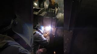 bucket repair #weld #welding #welder #weldingmachine #fluxcore #repairing #complete