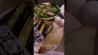 Emirates Premium Economy Food Review 🍽 | LA to Dubai ✈️  #airlinefood #travel