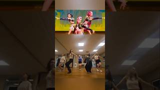 Golden dance cover with the crew! 💛 #Golden #huntrix #kpopdemonhunters #dancecover