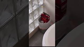 Things I wake up to😳 #MomLife #momof4 #MomOver40 #wth #momlifeiscrazy