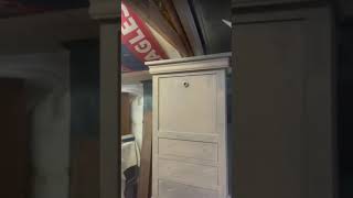 Blending Annie Sloan chalk paint