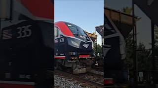 CSX B442 and AMTK P040 at Gburg @TheDMVrailroaddude145 @NorthernMarylandRailfanner