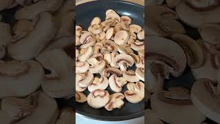 Make Mushrooms like a CHEF 🧑‍🍳 #mushrooms #shortscooking