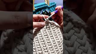 Loops of love, one step at a time. 🌷#CrochetBliss #YarnDream #DIYMagic