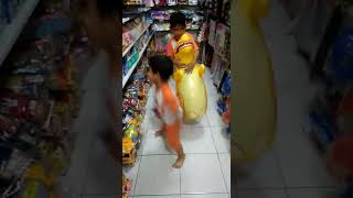 Main di toko mainan ( asyik beli lagi mainan )