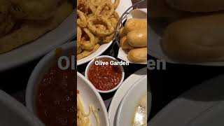 #olivegarden #italianfood #olivegardentoscanasoup #breadsticks #shorts #texas