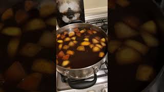 Ponche: tamarindo caña canela piloncillo jamaica ciruela manzana tejocote guayaba #ponchenavideño