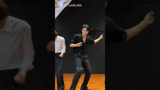 Jay and his 90s moves#jay #jake #sunoo #sunghoon #enhypen #dance #kpop #fypシ゚  #cute #shorts #viral