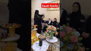 Saudi family 😍 #saudiaarbia #shortfeed #viralfeeds #shorts #ytshorts #viralshorts #vlog #best