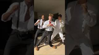 Do you love this dance ❤❤
subscribe us for more 👇 
@itsslavik @imraino @_aubreyfisher