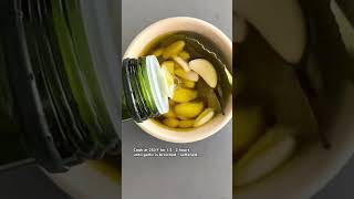 Home Cooking 101: Garlic Confit | SipBiteGo