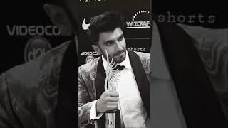 💗💥💫
Uff!! the way ranveer look at her 🥺💗💫
@deepikapadukone @ranveersingh