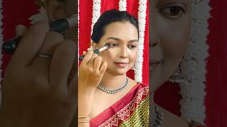 Poila Baisakh Makeup 💚 #shorts #poilaboishak #bengali #bengalinewyear #makeup #makeupartist #saree