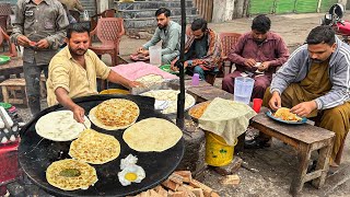70/- Rs THE BEST ALOO SAAG PARATHA IN PAKISTAN! - STREET FOOD BREAKFAST | STREET FOOD HEAVEN
