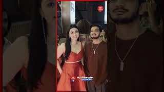 #MunawarFaruqui and  #MannaraChopra spotted in the city.