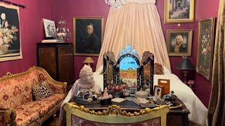 My Dark & Moody Bedroom Tour! #vintagedecor #maximalism #darkacademia #thrifteddecor #parisianchic 