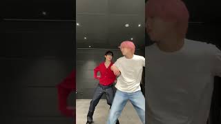 [앤팀/andteam] 떴다 네코즈! 빨간 가디건과 덧니요정 #andTEAM #NICHOLAS #YUMA