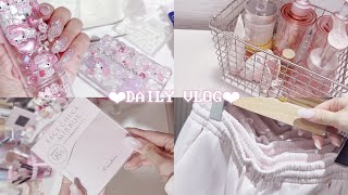 A vlog of a working adult after work ❤︎