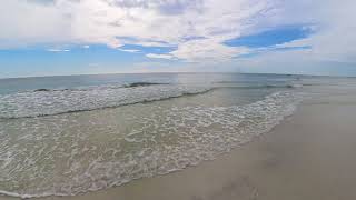 🌊 Serene Beach Walk 🏝️ Gentle Waves & Ocean Tranquility 🏖️ Calming Nature Sounds for Relaxation 🌅