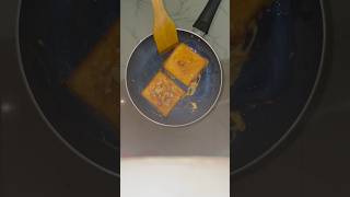 Bread omelette &kissan jam